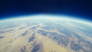 大気圏からみる地球